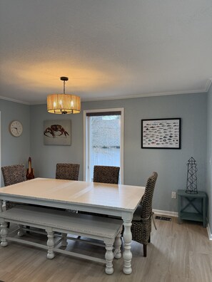 Dining - 3 bedroom home in quiet Kitty Hawk Landing (Kitty Hawk)