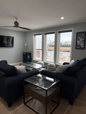 TV - 3 bedroom home in quiet Kitty Hawk Landing (Kitty Hawk)