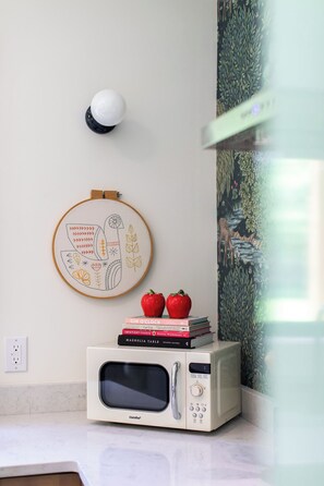 Interior - Hawthorn House (Springfield)