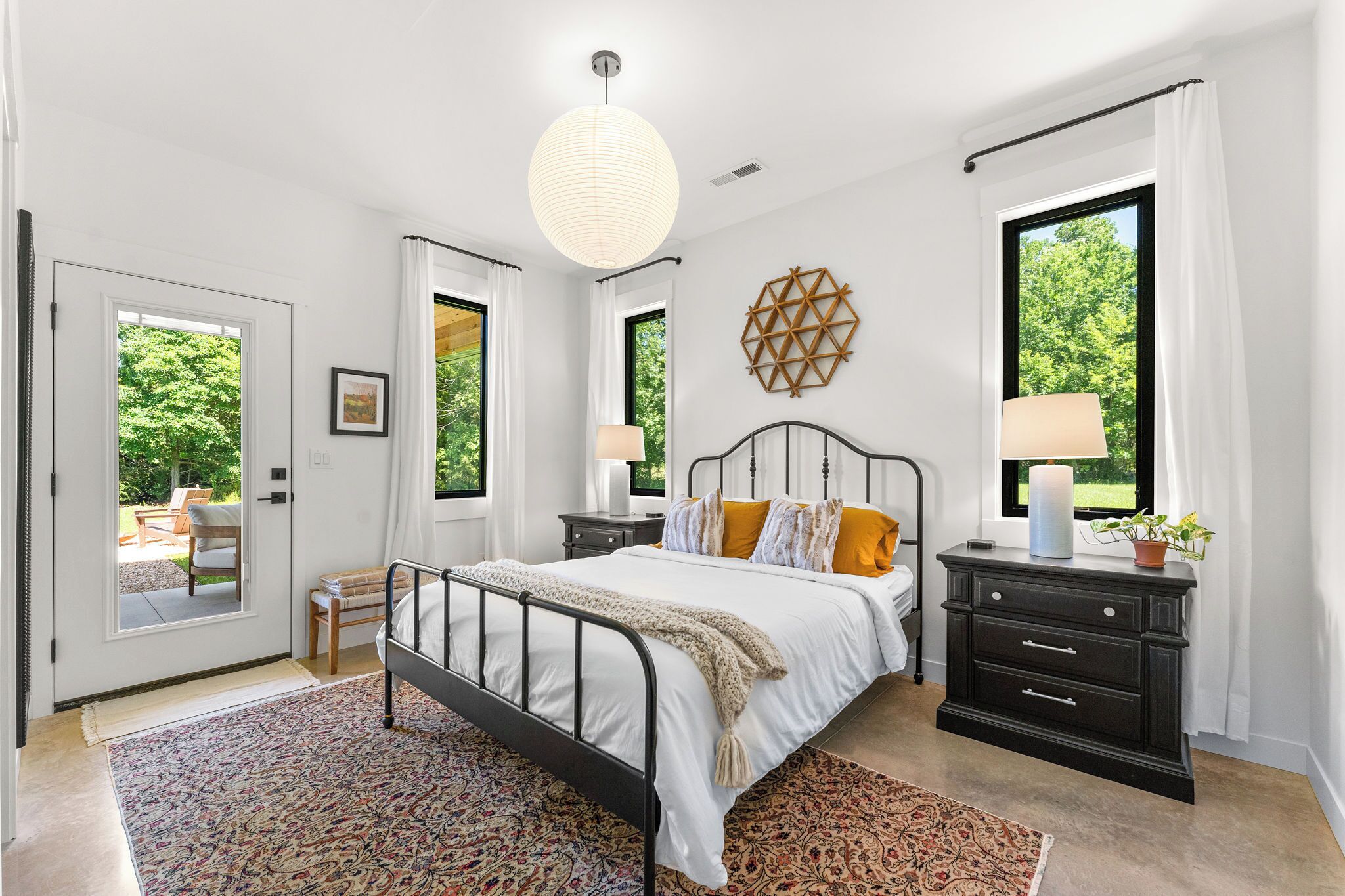 Internet, bed sheets