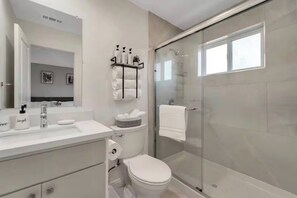 Hair dryer - Spacious 6Bd/5Bath Willow Glen San Jose (San Jose)