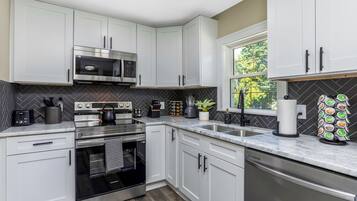 Microwave, oven, stovetop, dishwasher