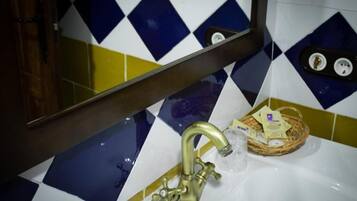 Superior dubbelrum - balkong - utsikt mot floden | Badrum