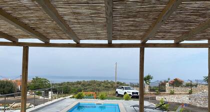 Pierres Blanches Residences 3, with private pools
