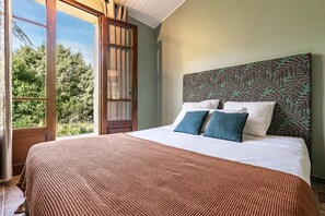 Iron/ironing board, free WiFi, bed sheets - U Ponte Grossu - Piscine Privée (Sari-Solenzara)