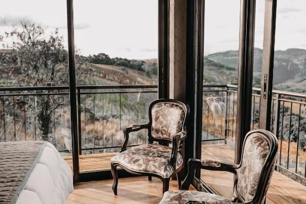 Dobbelt- eller tomannsrom – superior, balkong, hageutsikt | Innvendig