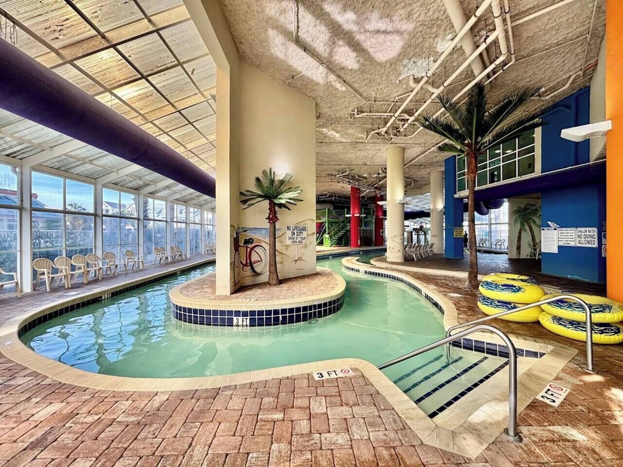 Indoor pool, outdoor pool