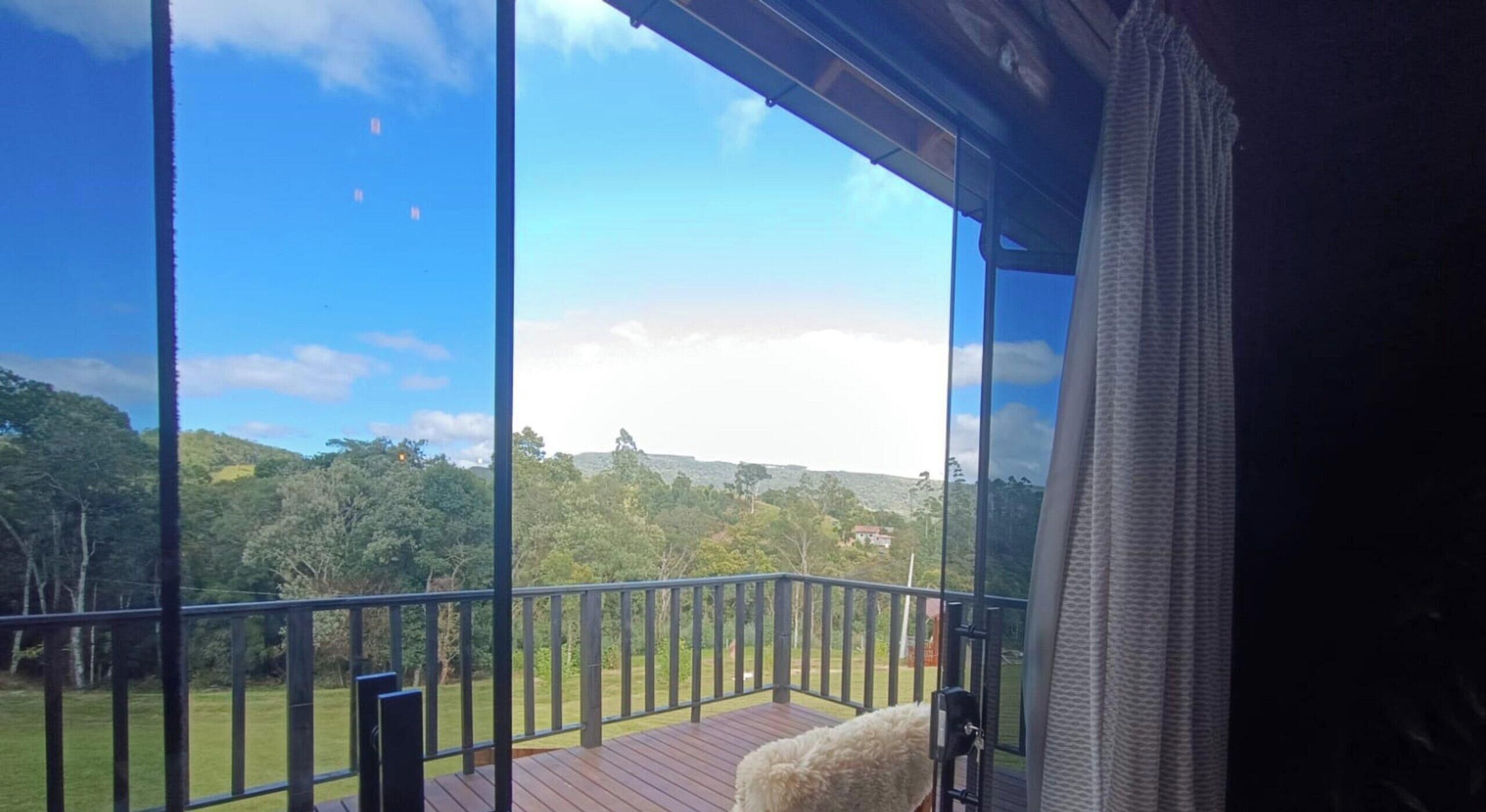 Deluxe Chalet, Jetted Tub, Mountain View | Interior