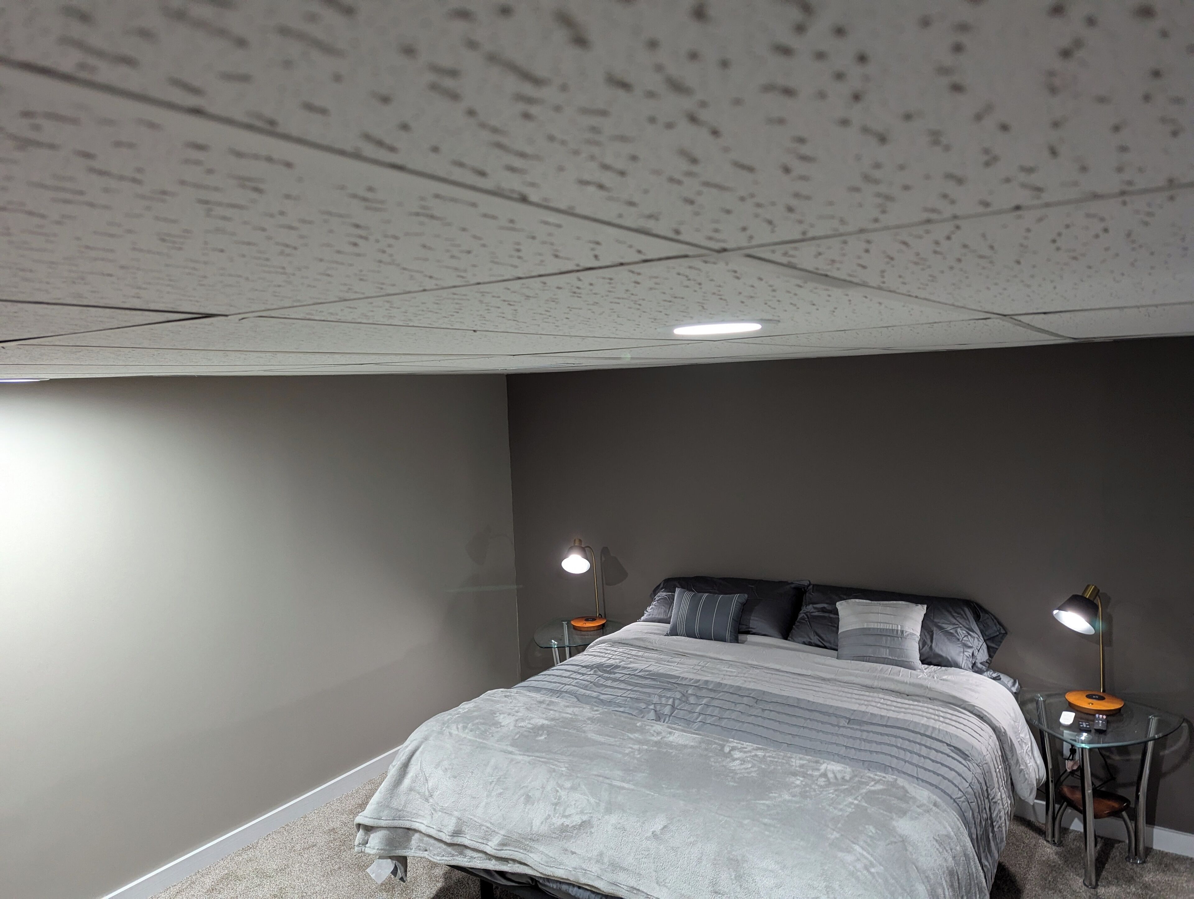 1 chambre, fer et planche à repasser, lit parapluie, Wi-Fi