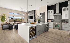 Fridge, microwave, oven, stovetop - Granite Mountain Trails | Patio, Fire Pit & Views (Scottsdale)