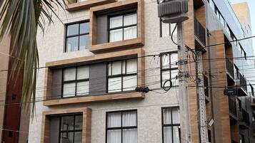 Basic Studio | Exterior