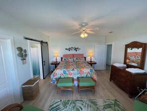 3 bedrooms, iron/ironing board, travel cot, free WiFi