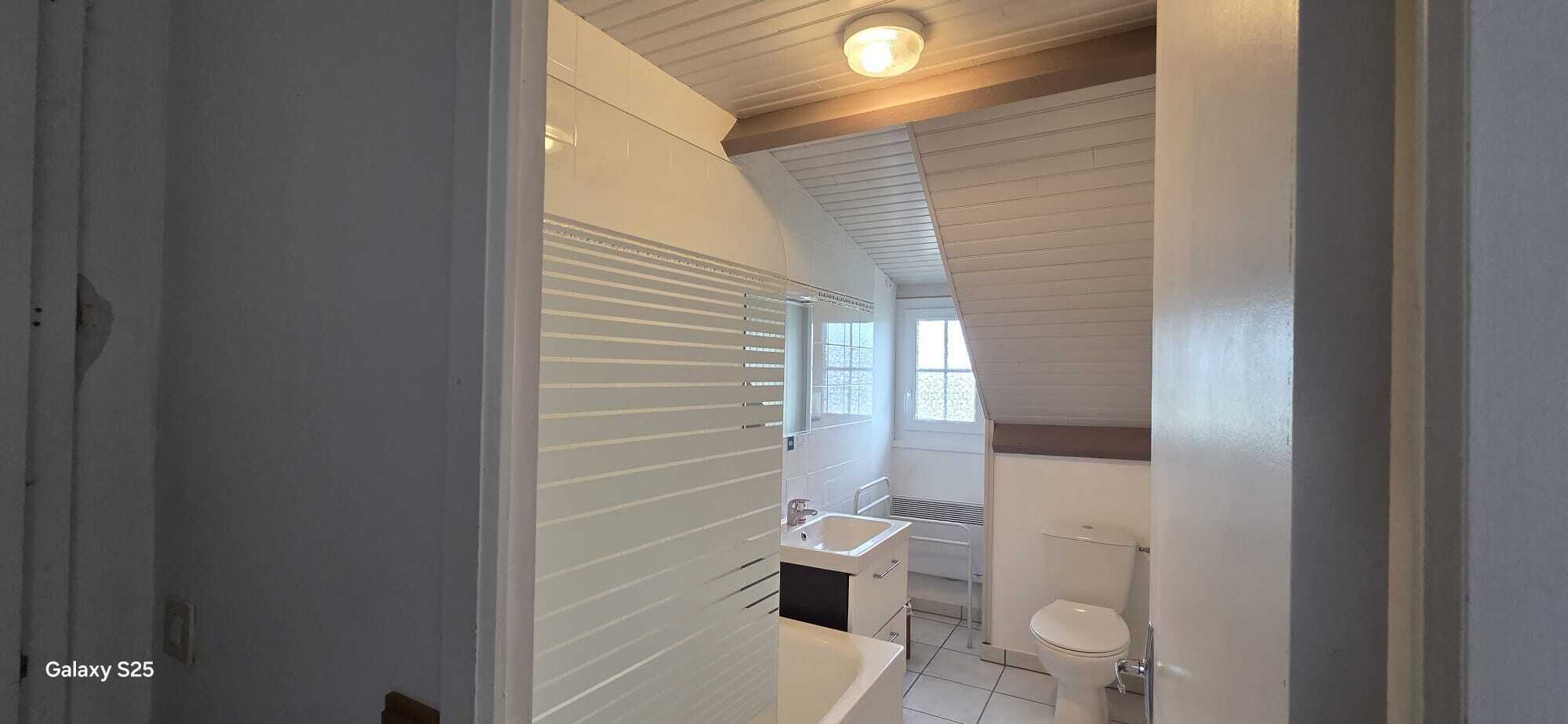 Quarto quádruplo família, várias camas, para não fumantes, vista para o jardim | Banheiro