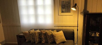 Casa de campo família, vista para a montanha | Área de estar | TV 42 polegadas com canais digitais