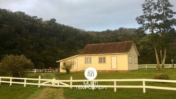 Familie cottage, uitzicht op bergen | Kamervoorziening