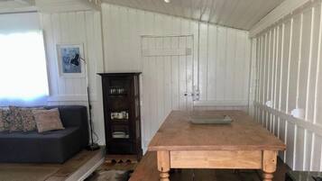 Casa de campo família, vista para a montanha | Área de estar | TV 42 polegadas com canais digitais