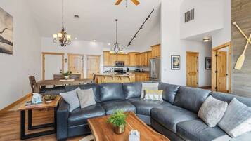 TV, fireplace, offices