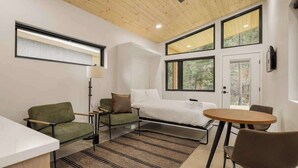 14 bedrooms, WiFi, bed sheets - Exclusive Basecamp Buyout | 14 Cabins | Lostfork (Grant)