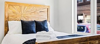 Golden Sanctuary | Luxe Apt | 1 Block From Main St