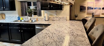 Alaska Tucked Inn-The Nest ; 
Gorgeous apartment in the outskirts of Fairbanks