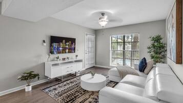 TV connectée, jeux vidéo