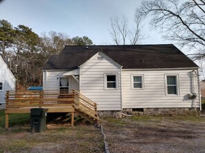 Exterior - Old School Chattanooga Charm, Pet Friendly and 4 mins from Downtown! (Chattanooga)