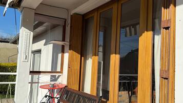 Enceinte de lâhĂ©bergement