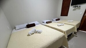 Kamar Quadruple Basic, pemandangan kebun | Wi-Fi gratis