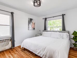 Fer et planche à repasser, Wi-Fi, draps fournis