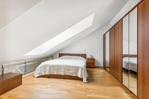 2 chambres, Wi-Fi gratuit, draps fournis