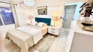 3 habitaciones, tabla de planchar con plancha y wifi gratis