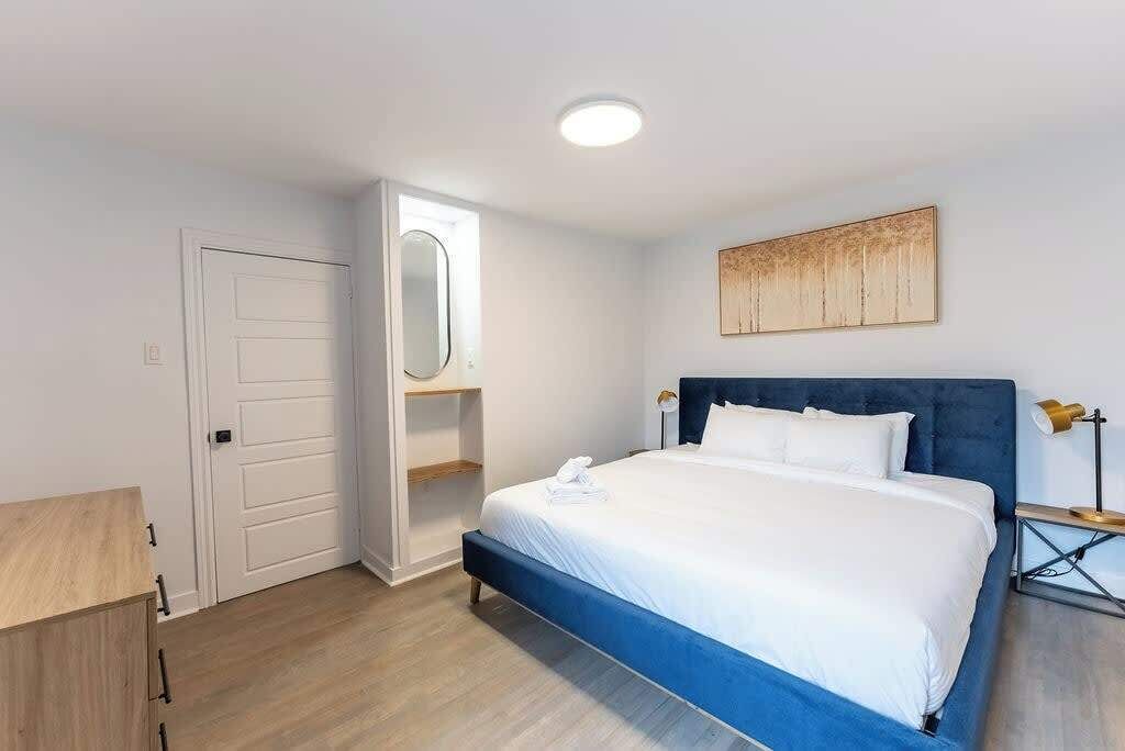 3 bedrooms, iron/ironing board, travel cot, WiFi