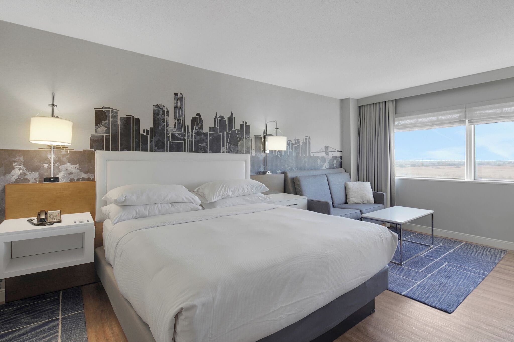 غرفة كلاسيكية للاستخدام الفردي - منظر للمدينة | خزنة داخل الغرفة ومكتب وستائر تعتيم وواي فاي مجانًا