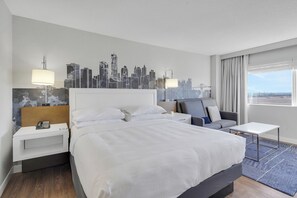 Classic Single Room, City View | In-room safe, desk, blackout drapes, free WiFi - World of Blue (East Rutherford)