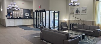 Days Inn & Suites By Wyndham Festus