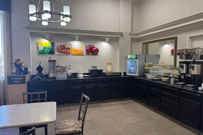 Petit déjeuner anglais compris tous les jours