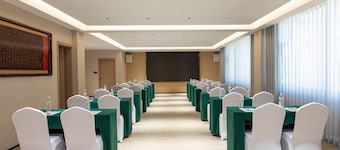 Days Inn By Wyndham Lincang Shuangjiang