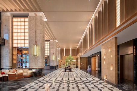 Lobby. Wyndham Fuzhou Gulou