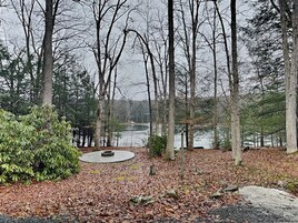 House (2 Bedrooms) | Property amenity