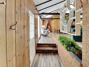 House (2 Bedrooms) | Property amenity - Blue Haven Retreat (Oakland)