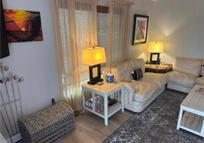 House - The Blue Retreat in Fort Myers Beach (Fort Myers Beach)