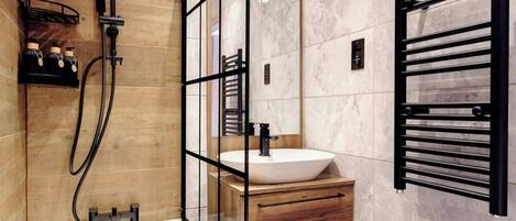 Shower, hair dryer, shampoo