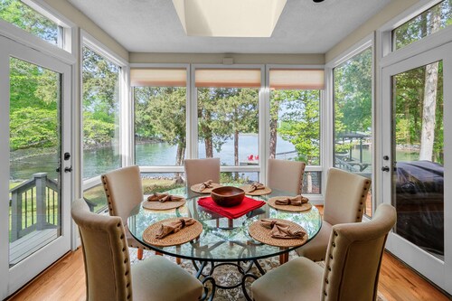 Sprawling Lakefront Home on Peninsula, Beach, Dock, Kayaks, SUPs, Dogs Welcome!