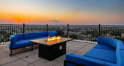 Wyndham Avenue Plaza 1 Bedroom Deluxe