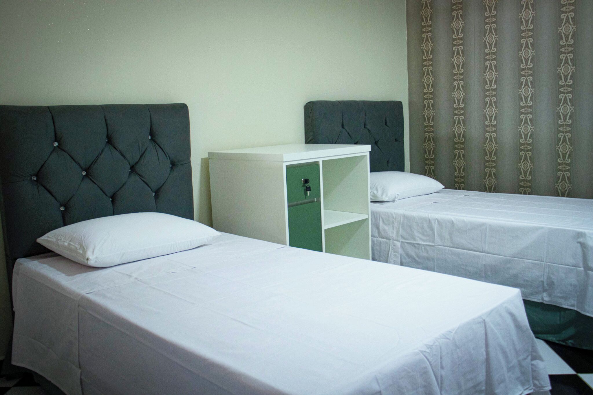 Vierbettzimmer, Gartenblick | Kostenloses WLAN