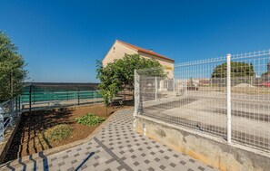 Property grounds - Nice apartment in Zadar with WiFi (Zadar)