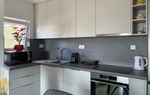 Fridge, oven, stovetop, dishwasher - Nice apartment in Zadar with WiFi (Zadar)