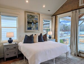 Unclassified image, 2 of 42, button