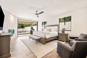 Iron/ironing board, WiFi, bed sheets - Pura Vida - Luxe Estate w/ Pool, Spa & Pickleball! (Rancho Mirage)