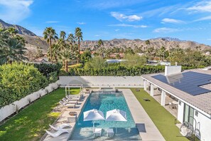 Pool - Pura Vida - Luxe Estate w/ Pool, Spa & Pickleball! (Rancho Mirage)